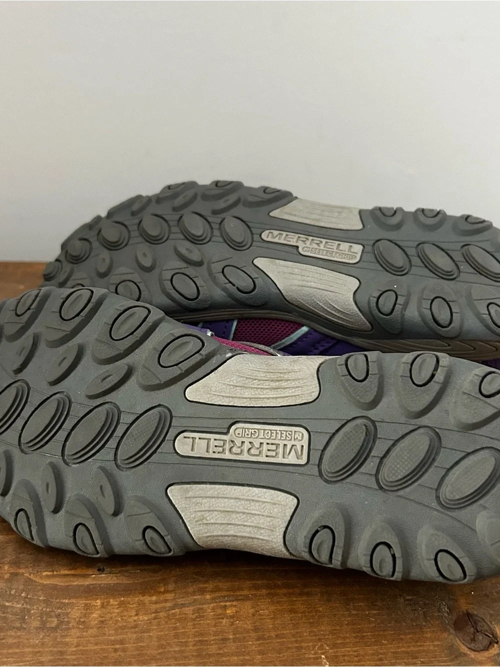 Merrell Kids Purple and Pink Sport Sandal Size 4